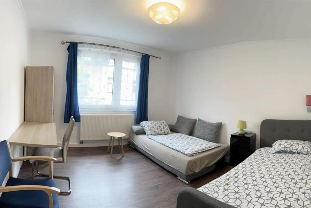 Duesseldorf Messe And Airport, 2-Bedroom Apartment With Kitchen And Garden Duisbourg Extérieur photo